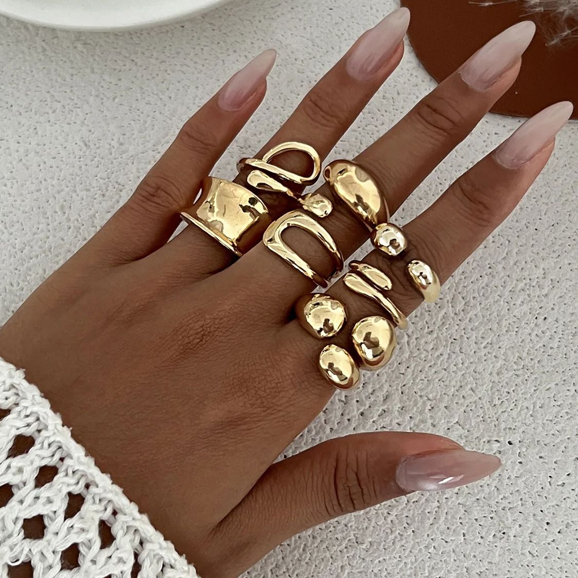 Vintage Punk Knuckle Rings Set - DIEZI Um conjunto de anéis de