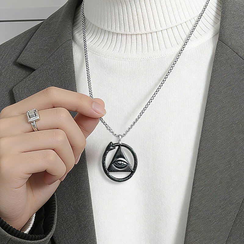 Necklaces - Colar com Pingente de Cobra em