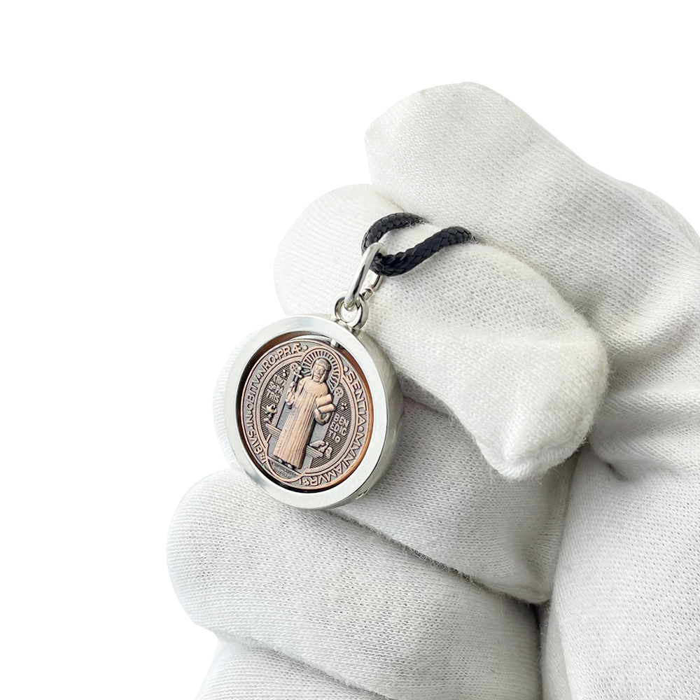 Necklaces - Novo Colar Medalha de São Bento