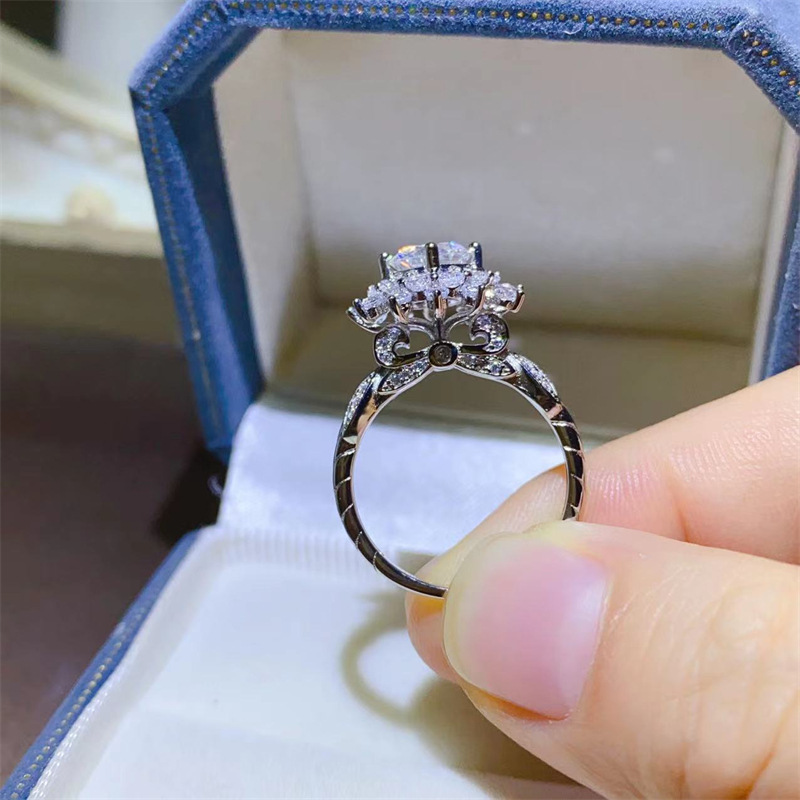 Moissanite Engagement Ring 1 Carat - Anel de luxo em ouro branco