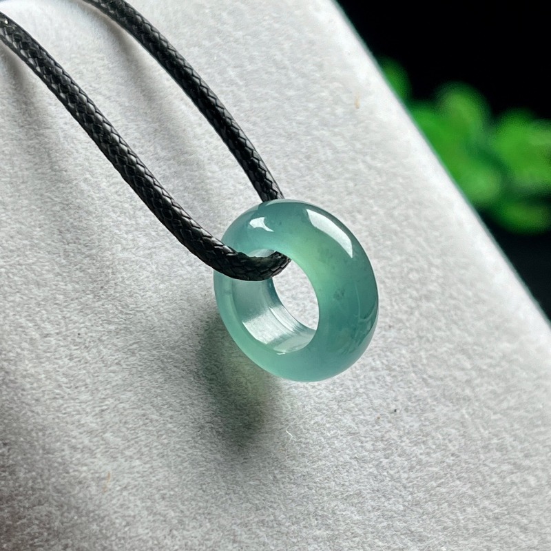 Rings - Colar de Jadeíta de Mianmar com