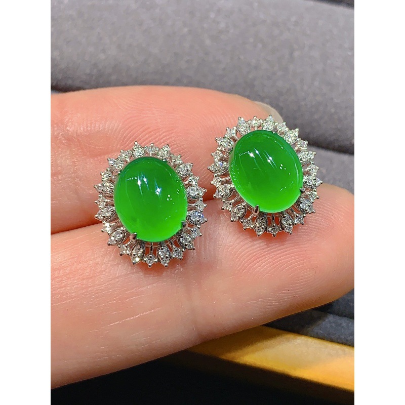 Brincos de jadeíte verde tipo  - Earrings avaliação e preço
