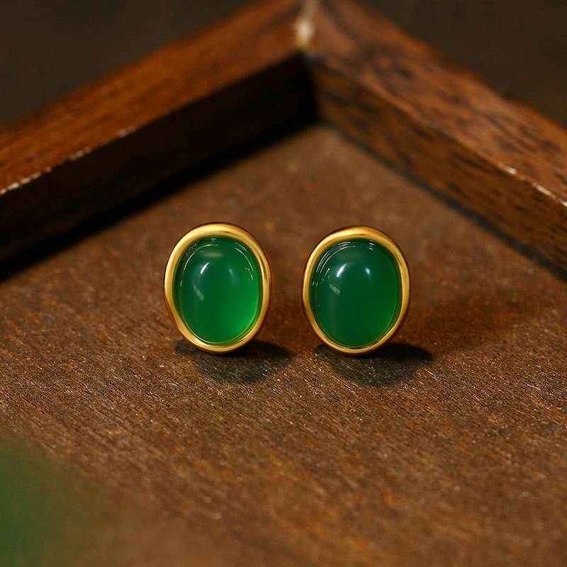 Brincos de jade natural verde  - Earrings avaliação e preço