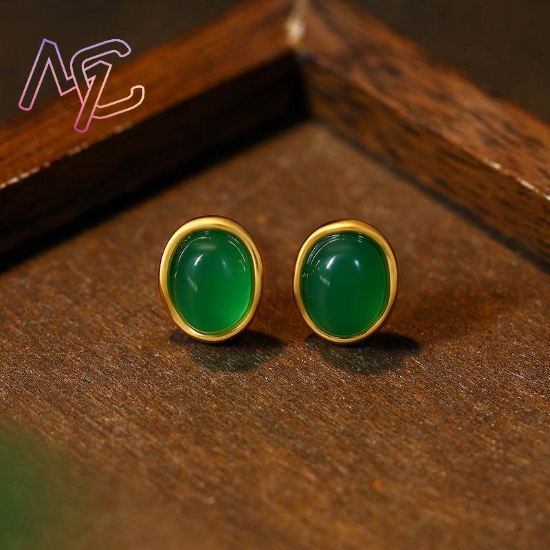 Brincos de jade natural verde  - Earrings avaliação e preço