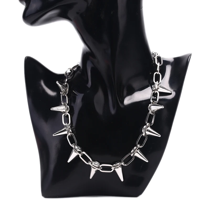 Colar com gargantilha de corre - Goth Punk Spike Choker avaliação e preço
