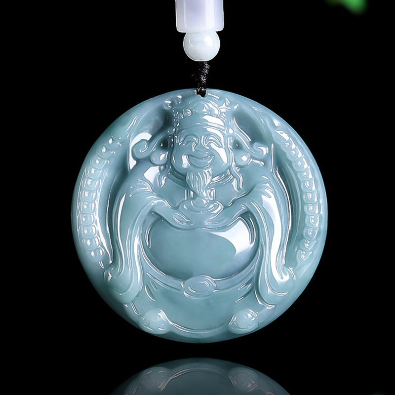 Colar com Pingente de Jadeíta  - Necklaces avaliação e preço