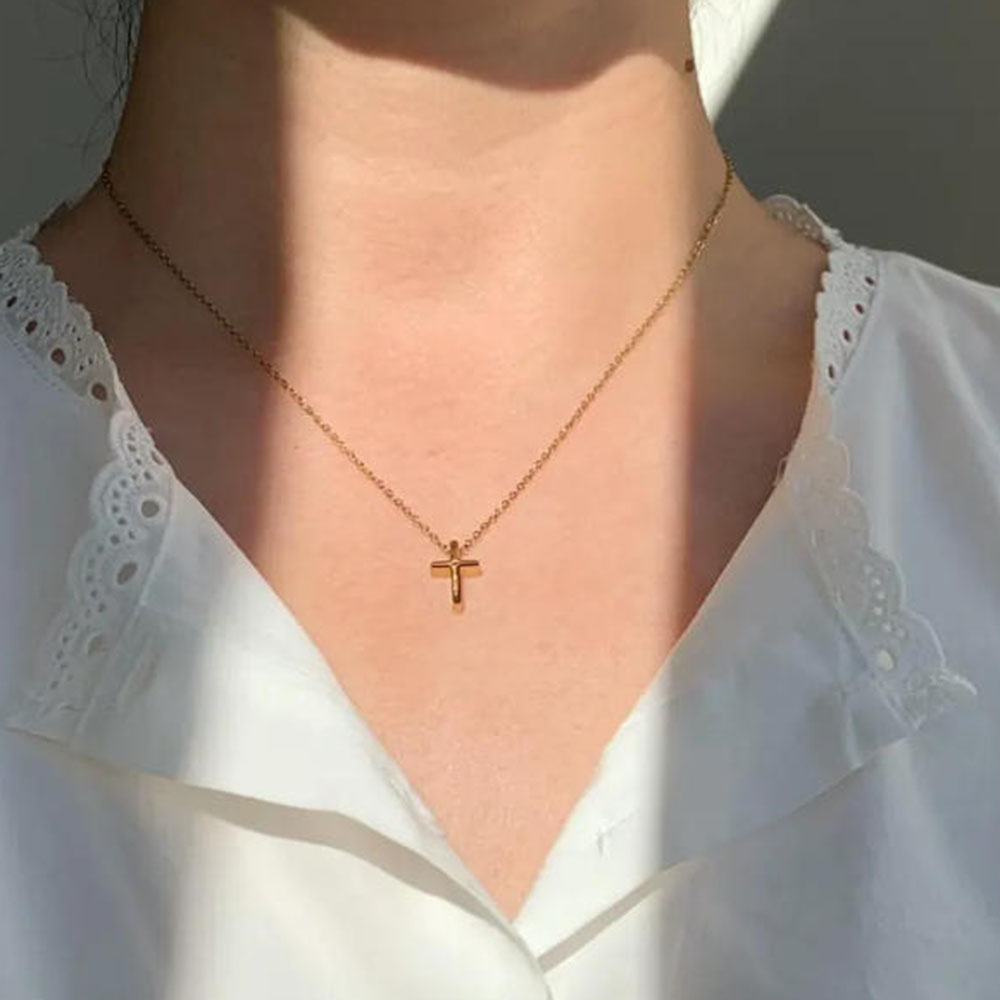Colar de cruz de ouro requinta - Cross Pendant Necklace Gold avaliação e preço