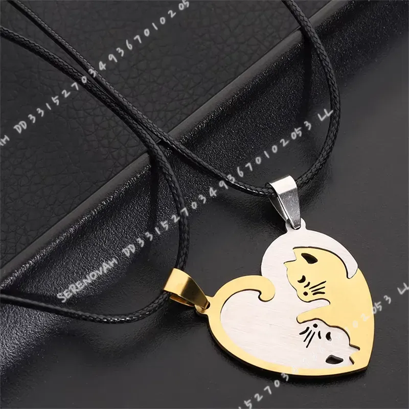 1 Par de Chaveiros Criativos e - Magnetic Couple Matching Necklaces avaliação e preço