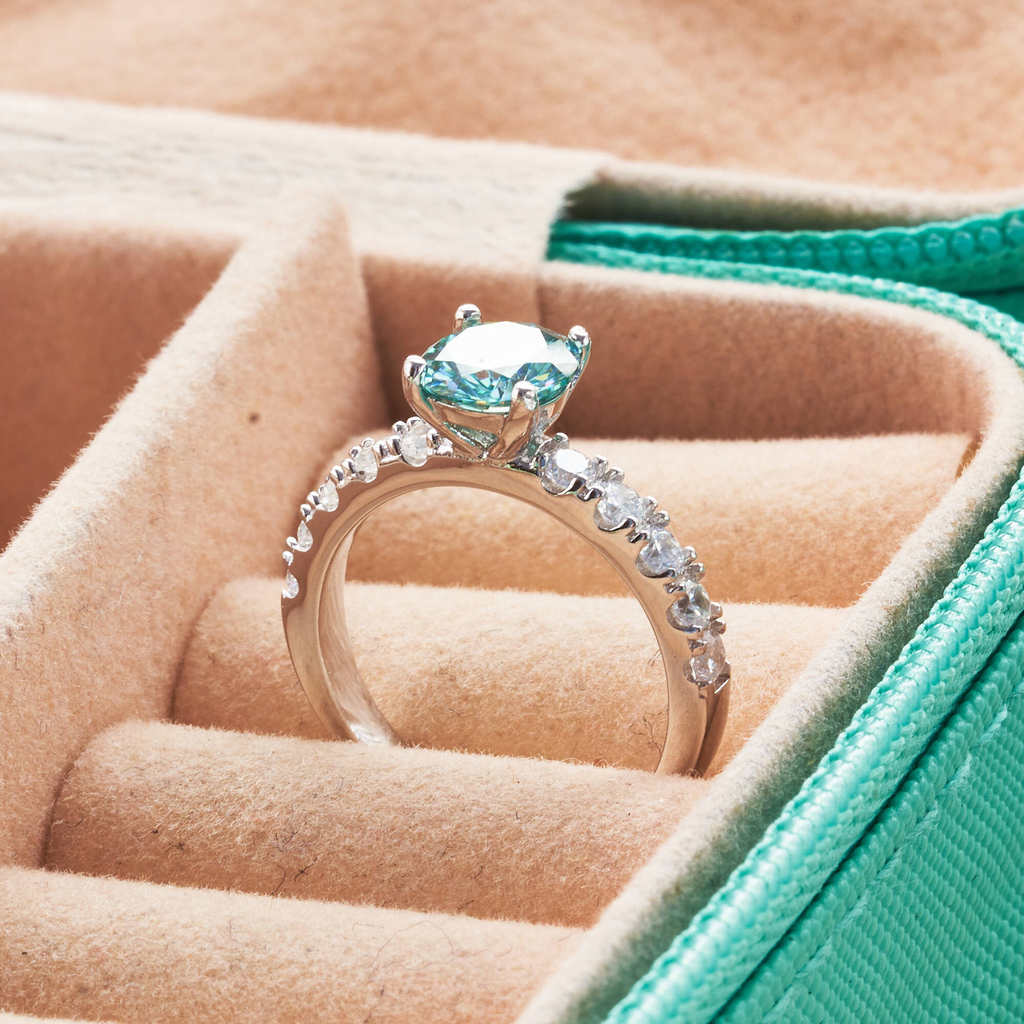 Anel Clássico de Moissanite Az - Moissanite Engagement Ring 1 Carat avaliação e preço
