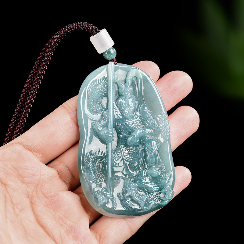 Colar com Pingente Rei Macaco  - Necklaces avaliação e preço
